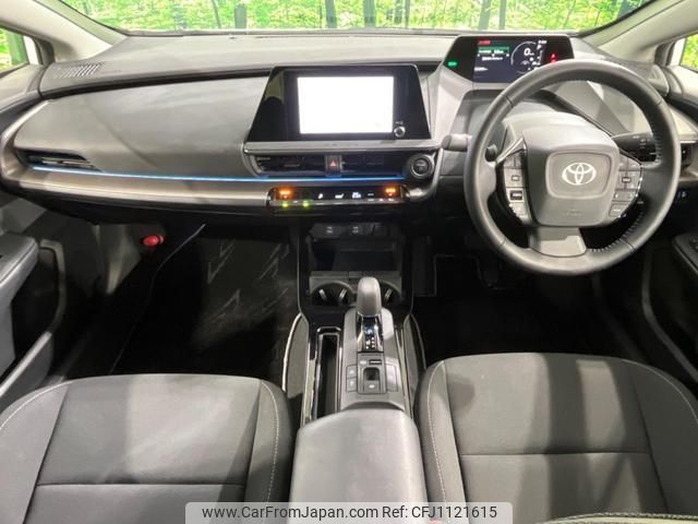 toyota prius 2023 quick_quick_MXWH60_MXWH60-4013999 image 2