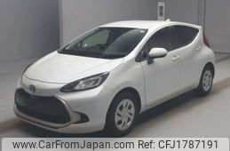 toyota aqua 2022 CFJ1787191