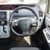 toyota voxy 2010 CFJ1545485 image 5