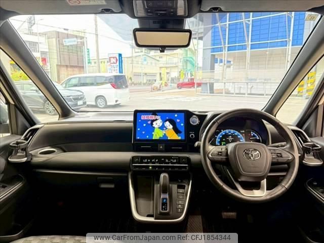 toyota voxy 2023 CFJ1854344 image 2