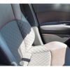 toyota c-hr 2018 quick_quick_DAA-ZYX10_ZYX10-2135452 image 15