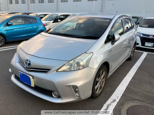 toyota prius-α 2012 -TOYOTA--Prius α DAA-ZVW41W--ZVW41-3139987---TOYOTA--Prius α DAA-ZVW41W--ZVW41-3139987- image 2