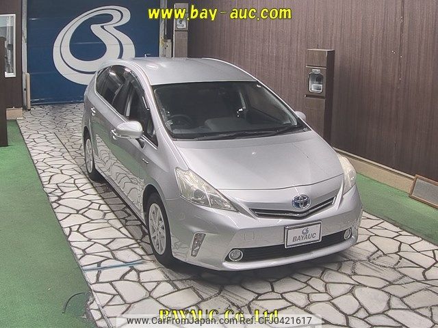 toyota prius-α 2011 -TOYOTA--Prius α ZVW41W-3053069---TOYOTA--Prius α ZVW41W-3053069- image 1