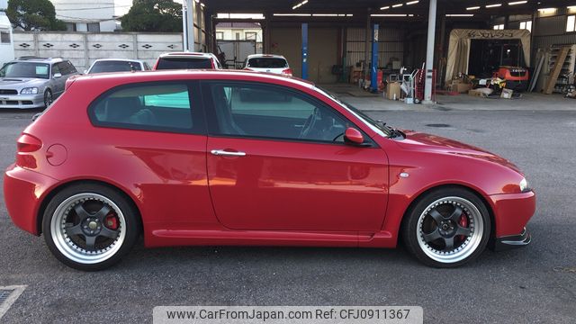 alfa-romeo 147 2004 13683 image 2