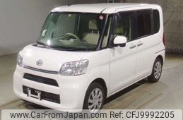 daihatsu tanto 2015 CFJ9992205