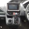 toyota noah 2015 -TOYOTA--Noah DBA-ZRR80W--ZRR80-0104756---TOYOTA--Noah DBA-ZRR80W--ZRR80-0104756- image 14