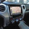 toyota tundra 2018 quick_quick_FUMEI_01100614 image 5