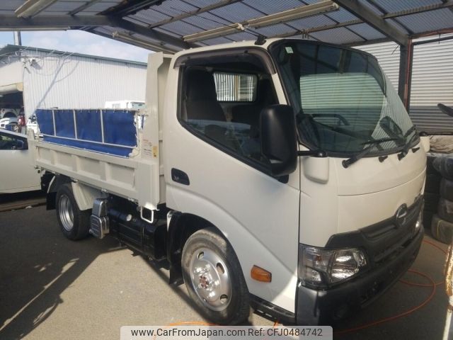 hino dutro 2016 -HINO--Hino Dutoro XZU675T-0007058---HINO--Hino Dutoro XZU675T-0007058- image 1