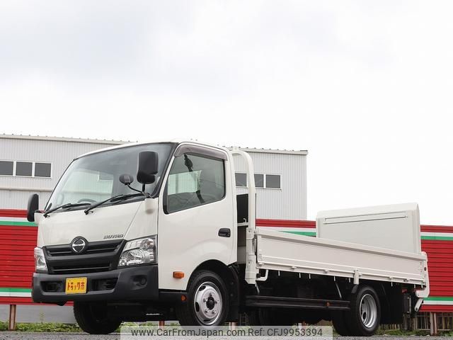 hino dutro 2017 GOO_NET_EXCHANGE_0505500A30240630W003 image 1