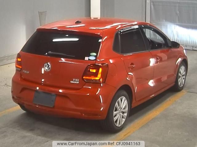 volkswagen polo 2017 -VOLKSWAGEN--VW Polo WVWZZZ6RZHU072762---VOLKSWAGEN--VW Polo WVWZZZ6RZHU072762- image 2