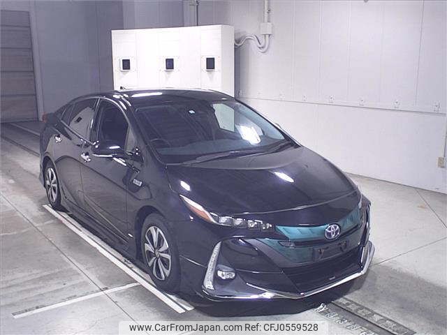 toyota prius-phv 2018 -TOYOTA--Prius PHV ZVW52-3052471---TOYOTA--Prius PHV ZVW52-3052471- image 1