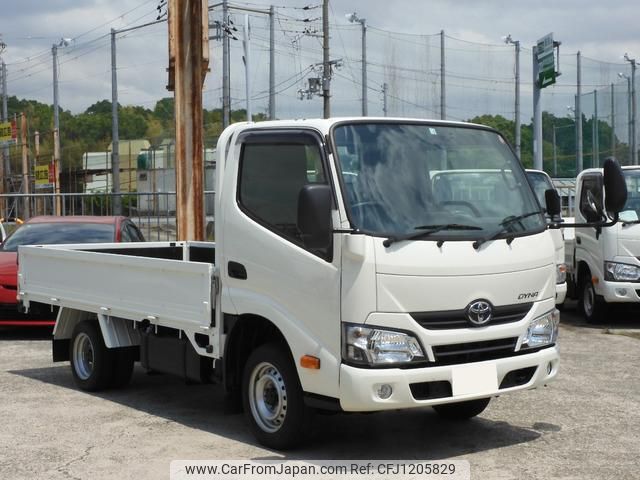 toyota dyna-truck 2017 GOO_NET_EXCHANGE_0709067A30250527W001 image 2