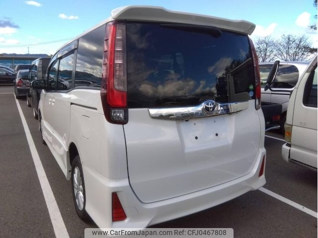 toyota noah 2016 -TOYOTA--Noah ZRR85W--ZRR85-0063950---TOYOTA--Noah ZRR85W--ZRR85-0063950- image 2