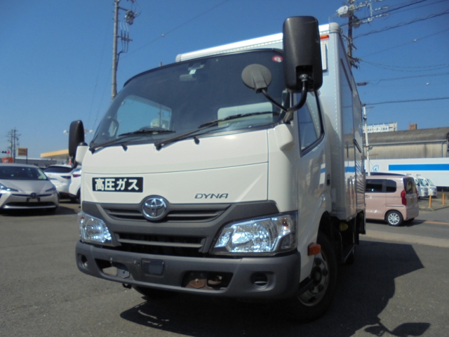 2018 Toyota Dyna Truck TKG-XZU605 - Car Price $10,586