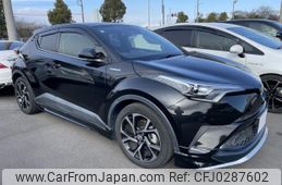 toyota c-hr 2017 quick_quick_DAA-ZYX10_ZYX10-2076061