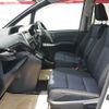 toyota voxy 2016 CFJ1782676 image 22
