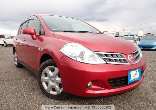 nissan tiida 2010 N2024120288A-24 image 2