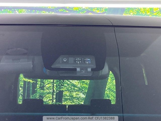 toyota voxy 2020 -TOYOTA--Voxy DBA-ZRR80W--ZRR80-0611129---TOYOTA--Voxy DBA-ZRR80W--ZRR80-0611129- image 2