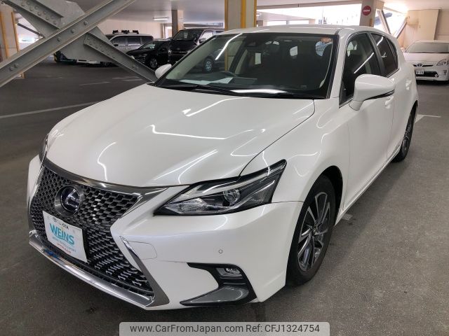 lexus ct 2019 ZWA10-2346166 image 1