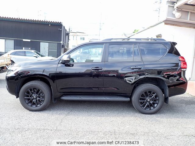 toyota land-cruiser-prado 2023 25432703 image 2