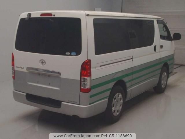 toyota regiusace-van 2016 quick_quick_CBF-TRH200V_TRH200-5026639 image 2
