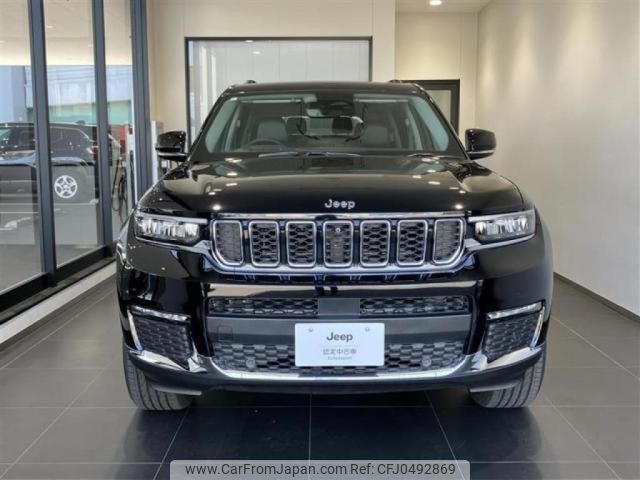 jeep grand-cherokee 2024 quick_quick_WL36L_1C4RJKKG8P8811986 image 2