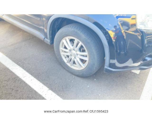 nissan x-trail 2013 CFJ1595423 image 2