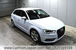 audi a3 2015 -AUDI--Audi A3 8VCPT-WAUZZZ8V1FA041870---AUDI--Audi A3 8VCPT-WAUZZZ8V1FA041870-