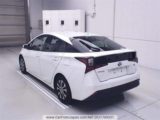 toyota prius 2022 CFJ1769331 image 2