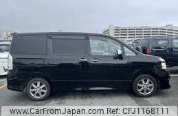toyota voxy 2009 NIKYO_RG90443