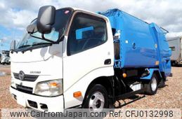 hino dutro 2016 CFJ0132998