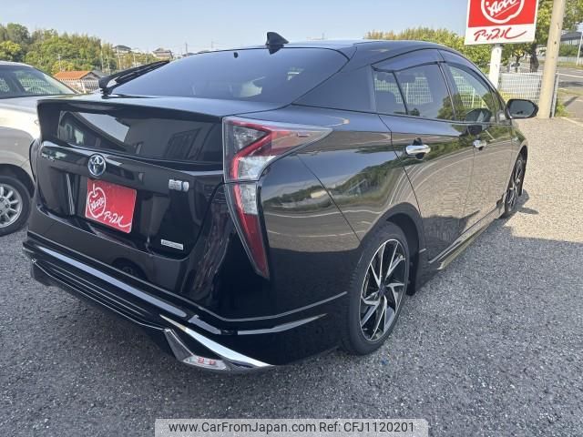 toyota prius 2016 quick_quick_DAA-ZVW50_ZVW50-6047752 image 2