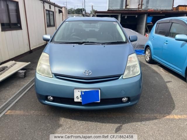 toyota prius 2004 CFJ1862458 image 2