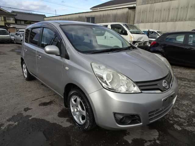 nissan note 2008 171228112758 image 2