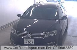 volkswagen passat-variant 2015 quick_quick_DBA-3CCAX_WVWZZZ3CZFE037531