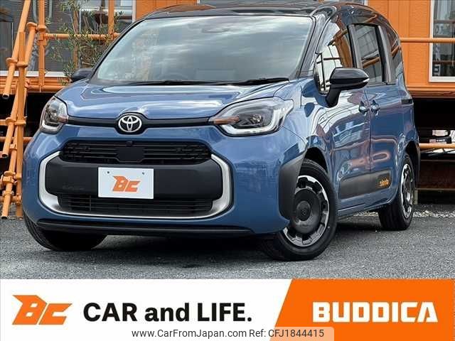 toyota sienta 2023 CFJ1844415 image 1