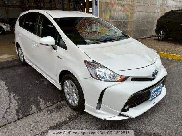 toyota prius-α 2016 CFJ1592515 image 1