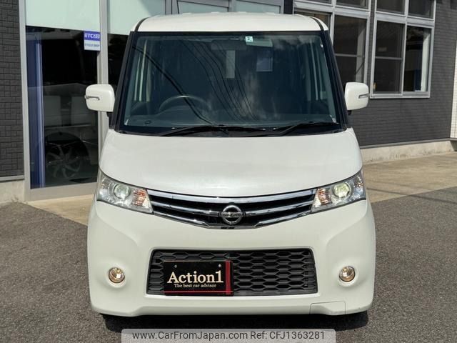 nissan lux 2012 321 image 2
