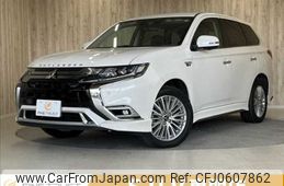 mitsubishi outlander-phev 2018 -MITSUBISHI--Outlander PHEV 5LA-GG3W--GG3W-0601540---MITSUBISHI--Outlander PHEV 5LA-GG3W--GG3W-0601540-