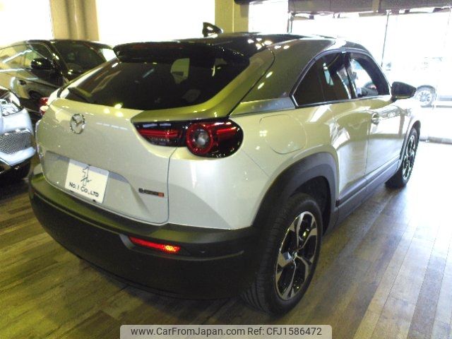 mazda mx-3 2023 CFJ1586472 image 2