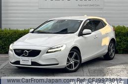 volvo v40 2018 -VOLVO--Volvo V40 DBA-MB4154T--YV1MV2920J2485410---VOLVO--Volvo V40 DBA-MB4154T--YV1MV2920J2485410-