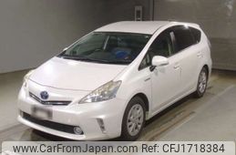 toyota prius-α 2012 CFJ1718384
