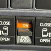 toyota voxy 2017 quick_quick_ZWR80W_ZWR80-0231435 image 7
