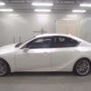 lexus is 2023 CFJ1853224 image 8