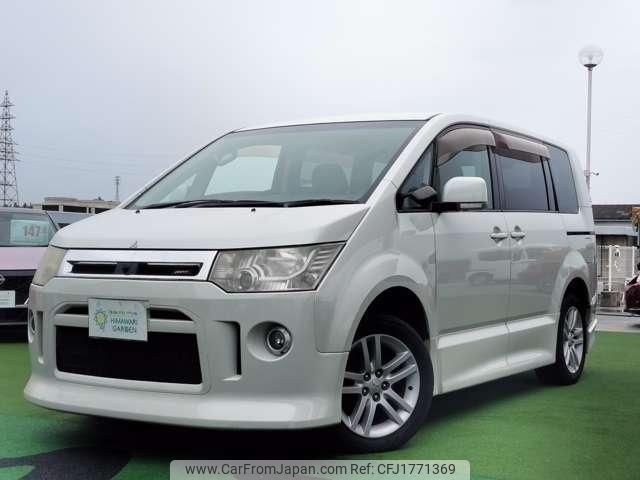 mitsubishi delica-d5 2007 CFJ1771369 image 1