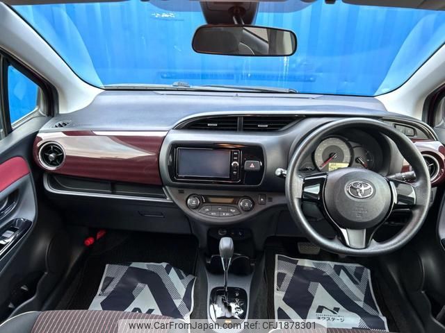 toyota vitz 2017 CFJ1878301 image 2
