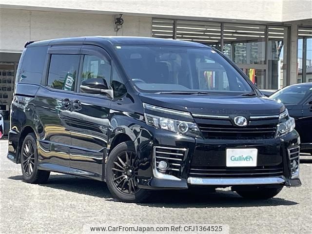 toyota voxy 2014 CFJ1364525 image 1