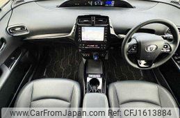 toyota prius 2022 CFJ1613884