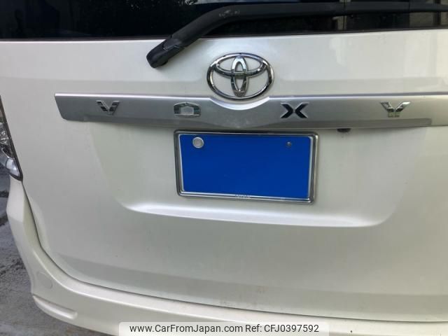 toyota voxy 2010 -TOYOTA--Voxy DBA-ZRR70W--ZRR70-0307523---TOYOTA--Voxy DBA-ZRR70W--ZRR70-0307523- image 2