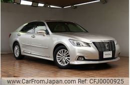 toyota crown 2016 -TOYOTA--Crown DBA-GRS210--GRS210-6018406---TOYOTA--Crown DBA-GRS210--GRS210-6018406-